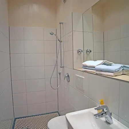 Suedbruecke Guest house